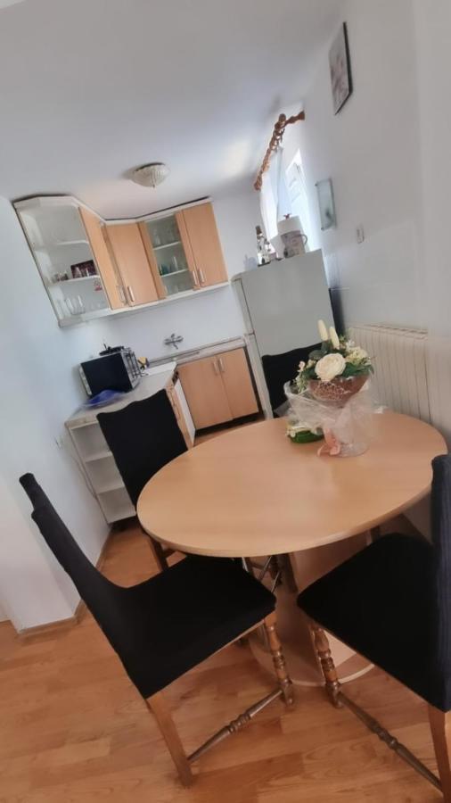 Apartman Antea Otocac Ngoại thất bức ảnh